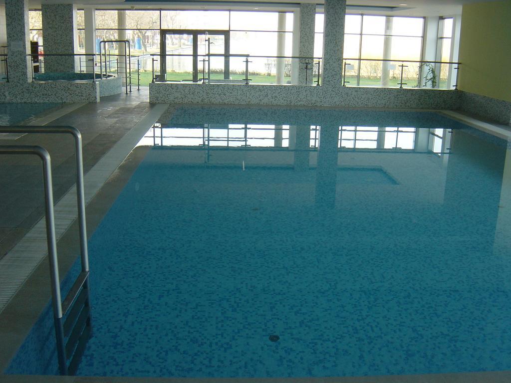 Club 218 Wellness Studio Siofok Bagian luar foto